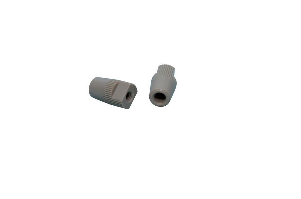 �������, PEEK, �� 70 ���, 10-32 female �� 1/4-28 female, ������� ��������� 0,4 ��, 2 ��. Knauer A7202