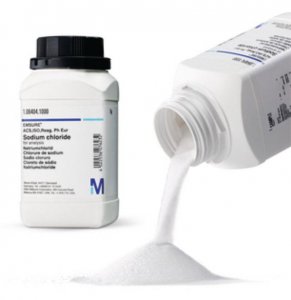 Potassium peroxodisulfate 