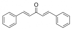 trans,trans-Dibenzylideneacetone 