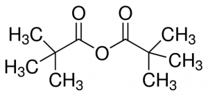 Trimethylacetic anhydride 