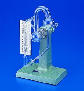 Ace auto-zero McLeod vacuum gauges 
