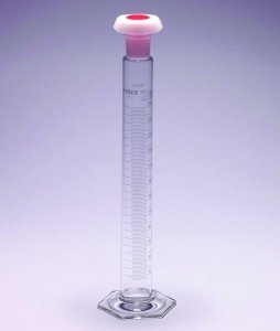 Pyrex� Measuring cylinder, class B, white graduations, with polyethylene stopper SLW3211/18MP-5EA