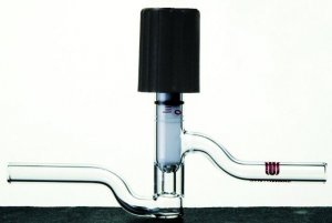 Synthware� 180 degree high vacuum valve with protected o-rings SYNS620008-1EA