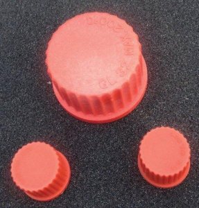 Synthware� Nylon cap with PTFE faced silicone liner SYNGL14-1EA