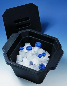 BRAND� Ice bucket with lid BR156100-1EA