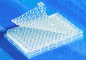 Corning� 96 well Polypropylene Deep Well Plate CLS3960-25EA