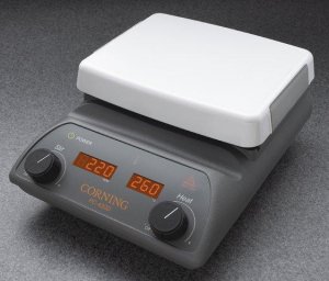 Corning� hotplate and stirrer with digital display CLS6796620D-1EA