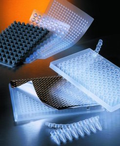 Corning� microplate sealing tape 
