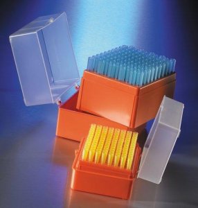 Corning� universal fit hinged racked pipet tips CLS4710-960EA
