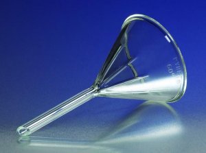Pyrex� fluted funnel, short stem 