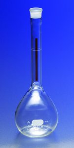 Pyrex� Lifetime-Red� volumetric flask with Pyrex� stopper 