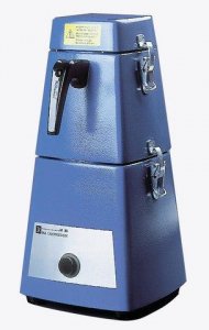 IKA� M 20 universal mill 