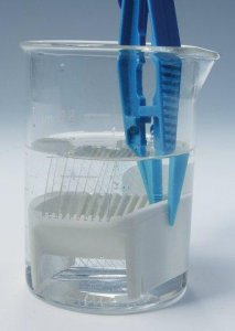 Wash-N-Dry� coverslip rack Z688568-1EA