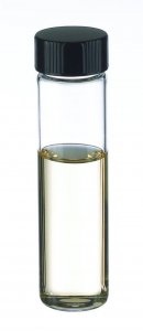 WHEATON� clear sample vial with rubber lined cap packed in partitioned tray DWK224888-144EA
