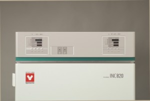 ��������� � ����� ������������ Yamato INC-821C