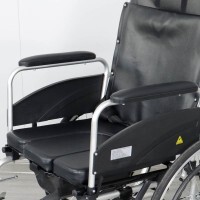 Инвалидная коляска с ручным управлением SYIV100-MFLG813 Biobase
