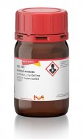 Retinyl acetate 