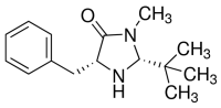 (2R,5R)-(+)-2-tert-Butyl-3-methyl-5-benzyl-4-imidazolidinone 