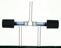 Synthware� three-way high vacuum valve with protected o-rings SYNS640008-1EA
