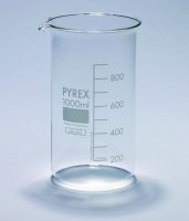 Pyrex� Berzelius beakers, graduated, tall form with spout, with printed trace code SLW1015/18D-10EA