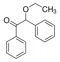 Benzoin ethyl ether