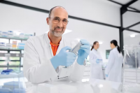 Двенадцатиканальный дозатор Xplorer Plus, 50 – 1 200 мкл, зеленый, Eppendorf 4861000830