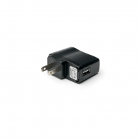 ������� ���������� � 230 � ����������� ���� �� USB 5 � ����������� ���� (����������� �����) HI75110/220E Hanna HI75110/220E